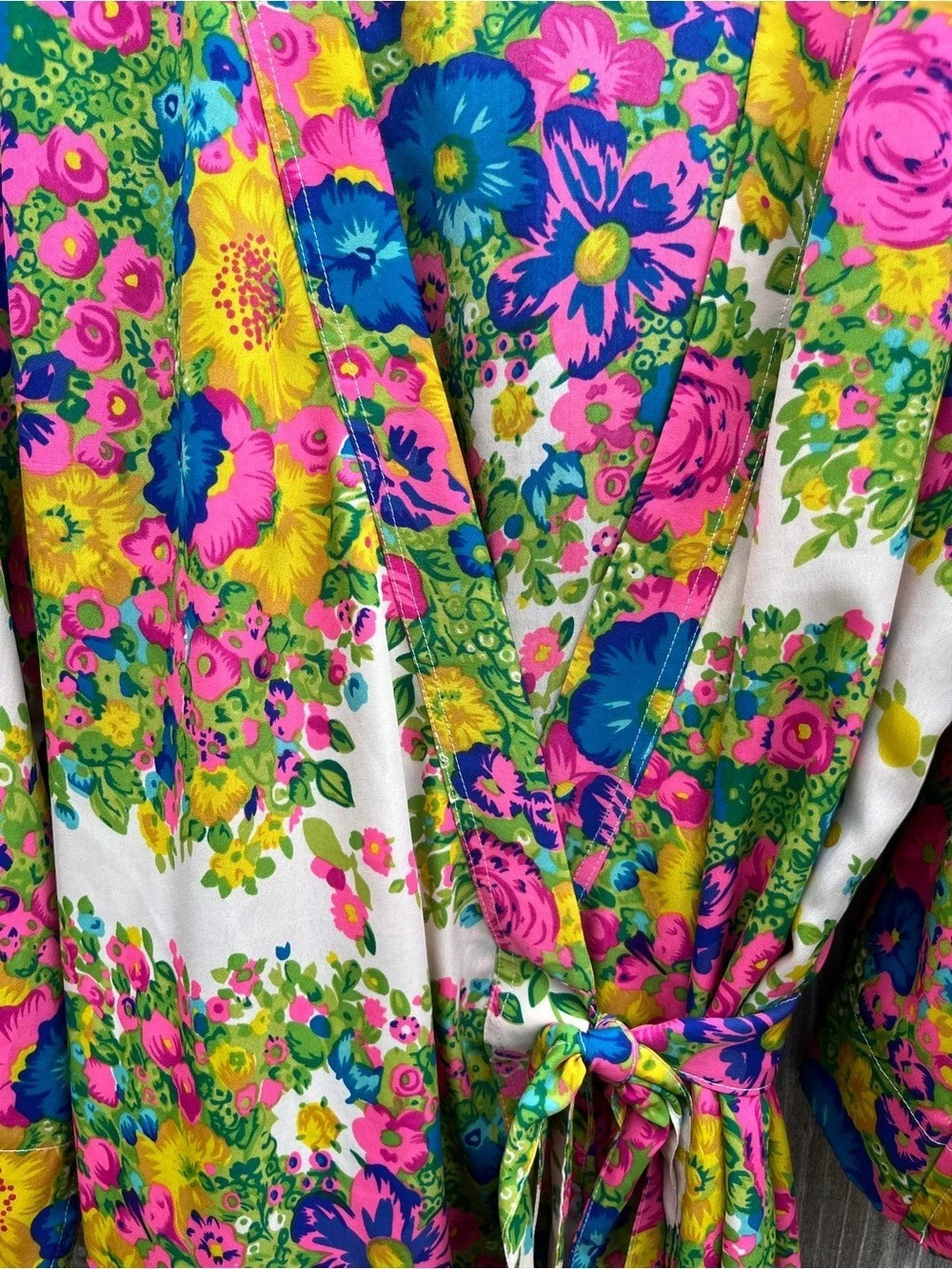 Multicolor Floral Robe - Picture 3 of 3